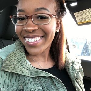 Meet your Posher, Venita